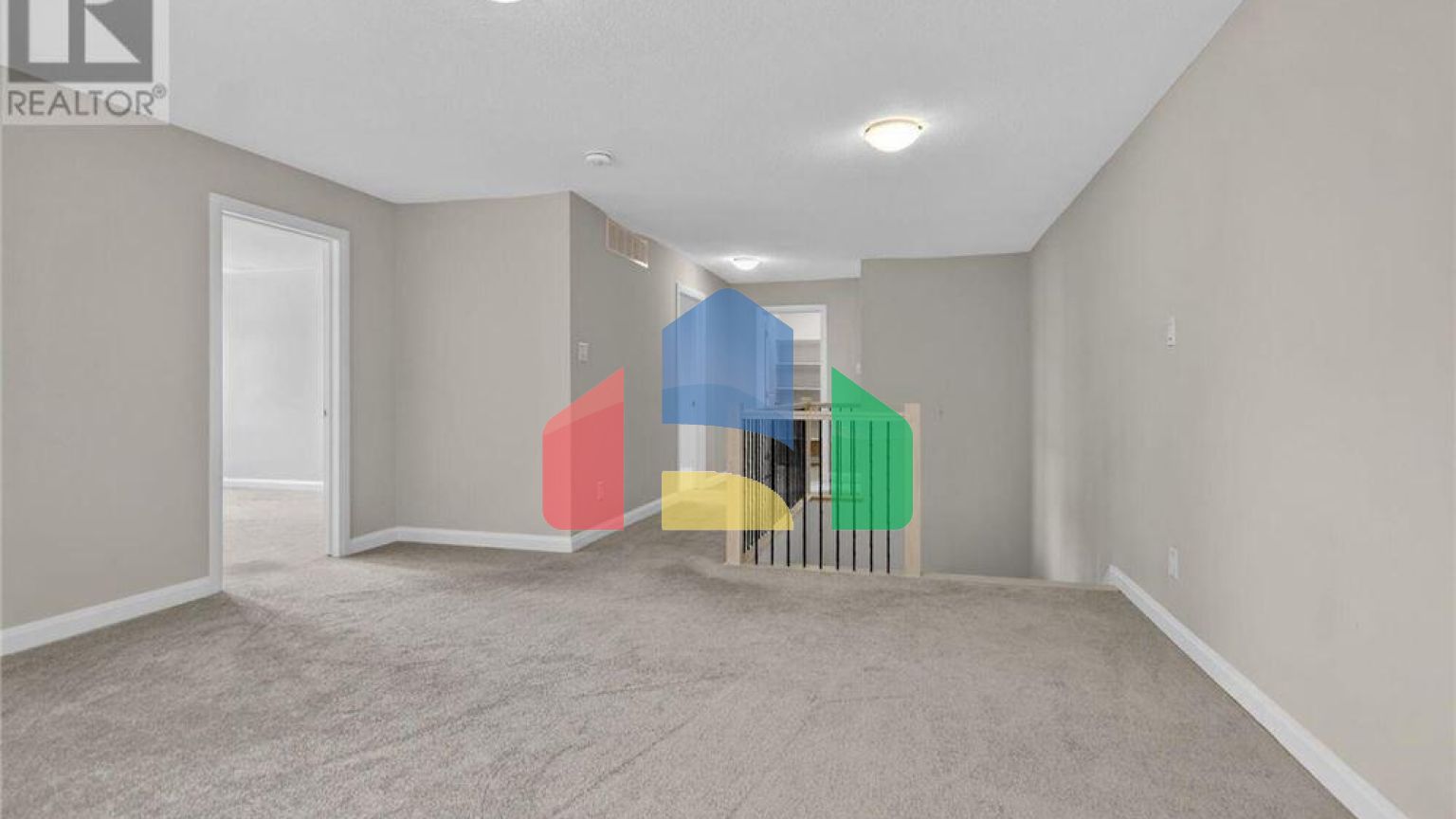 Residential - Single Family Home - Ottawa, Canada - Canada