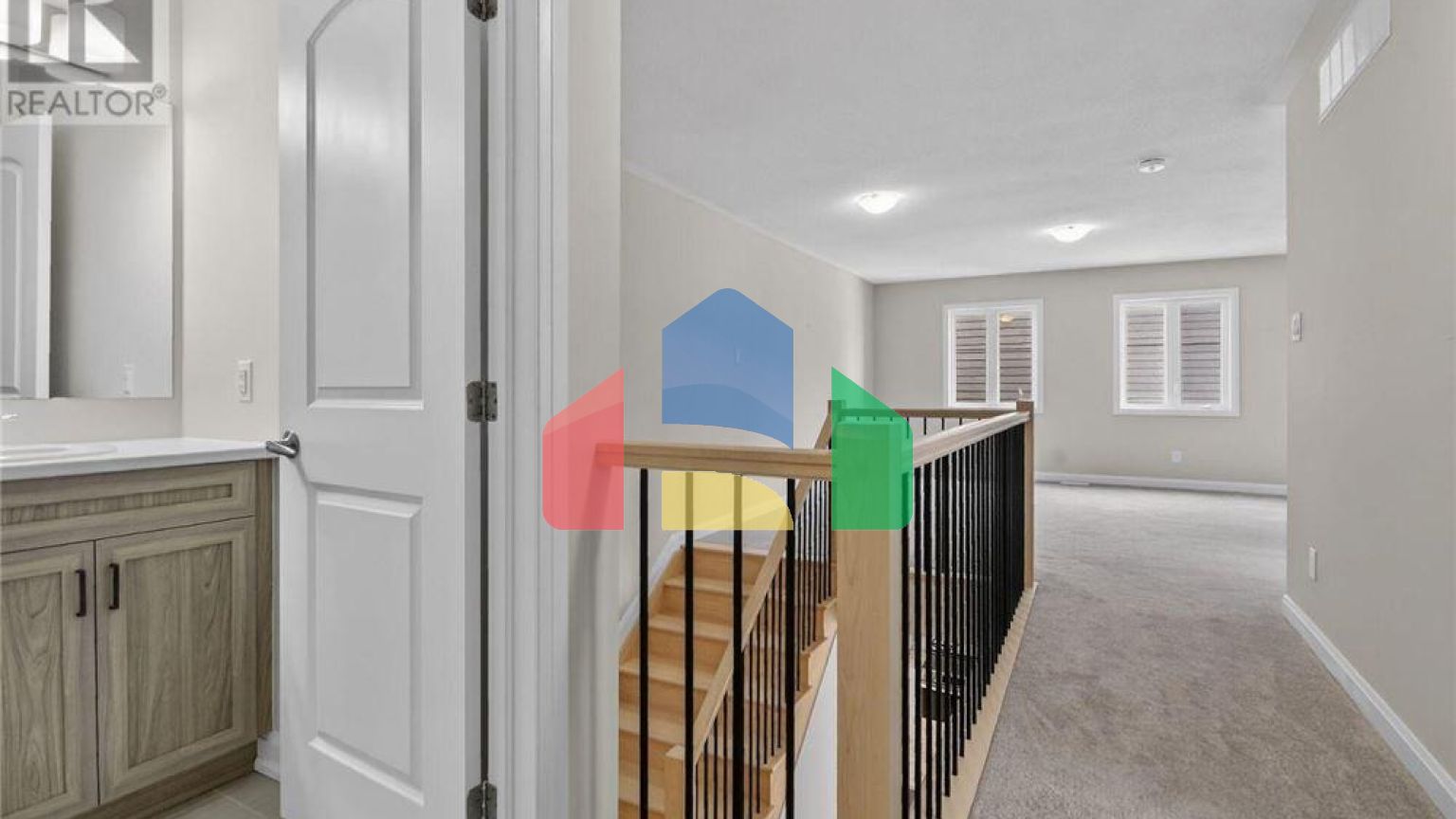 Residential - Single Family Home - Ottawa, Canada - Canada