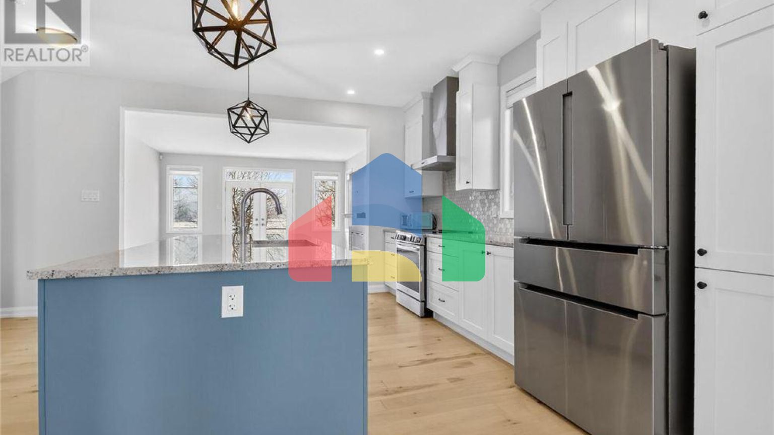 Residential - Single Family Home - Ottawa, Canada - Canada