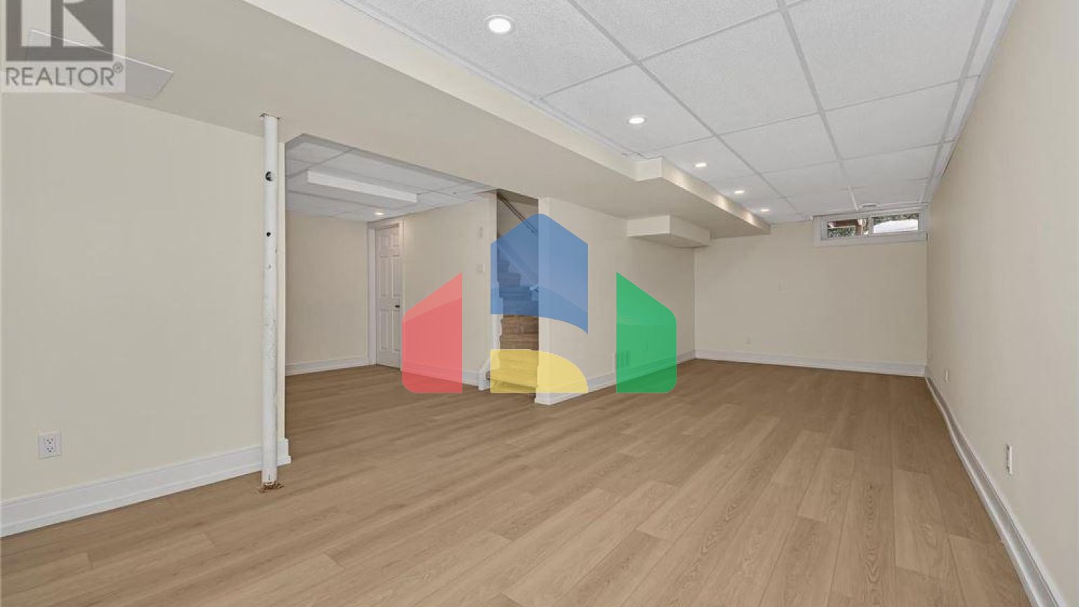 Residential - Single Family Home - Ottawa, Canada - Canada