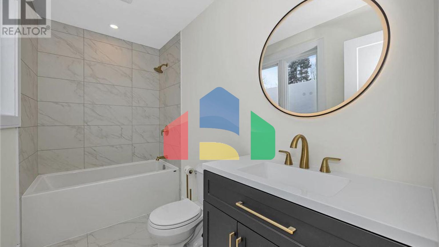 Residential - Single Family Home - Ottawa, Canada - Canada