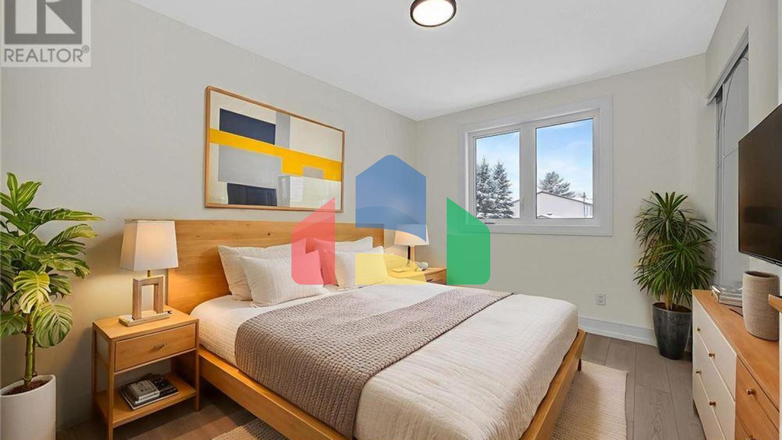 Residential - Single Family Home - Ottawa, Canada - Canada