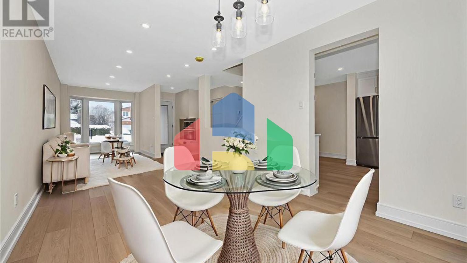 Residential - Single Family Home - Ottawa, Canada - Canada