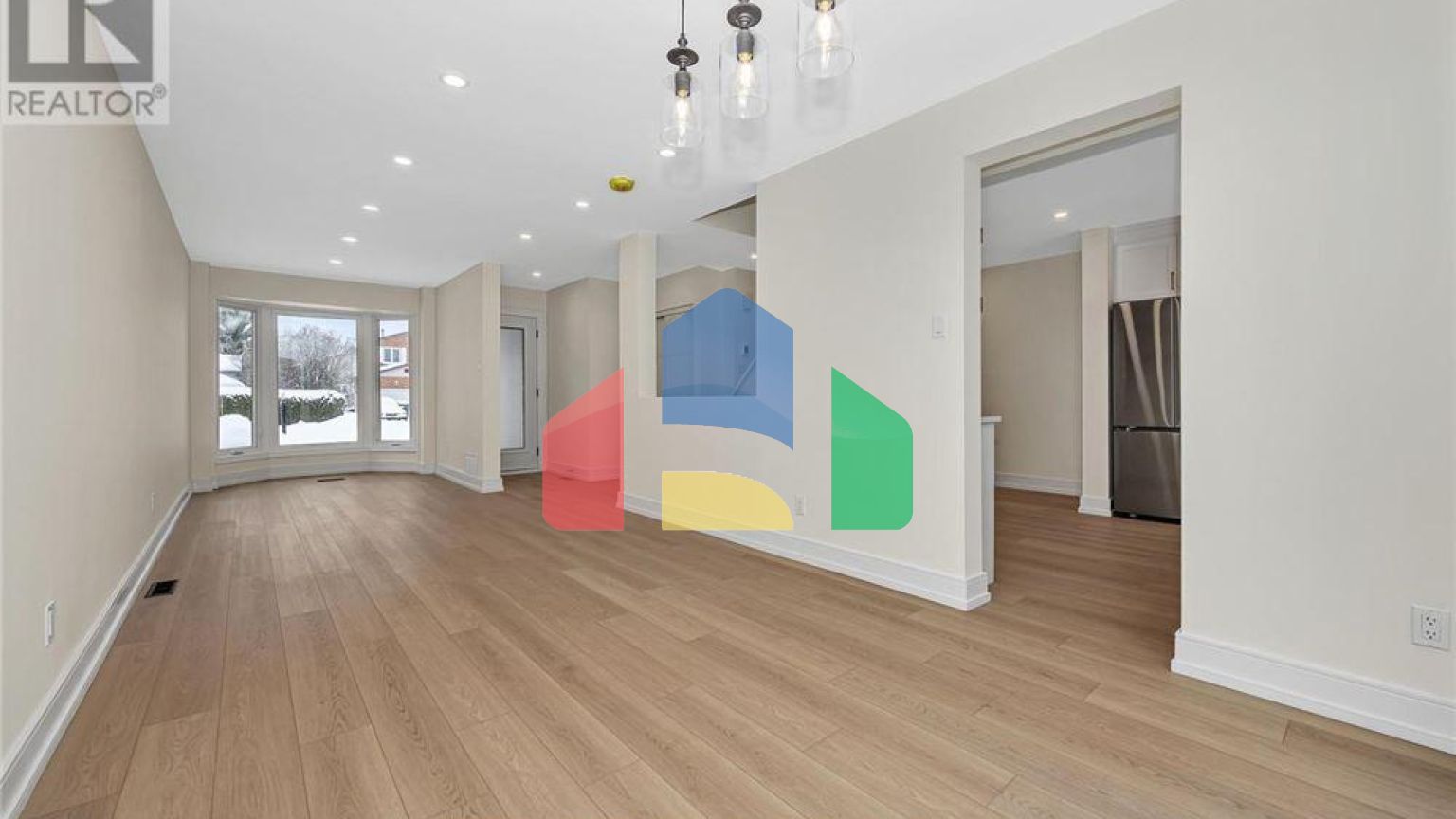 Residential - Single Family Home - Ottawa, Canada - Canada