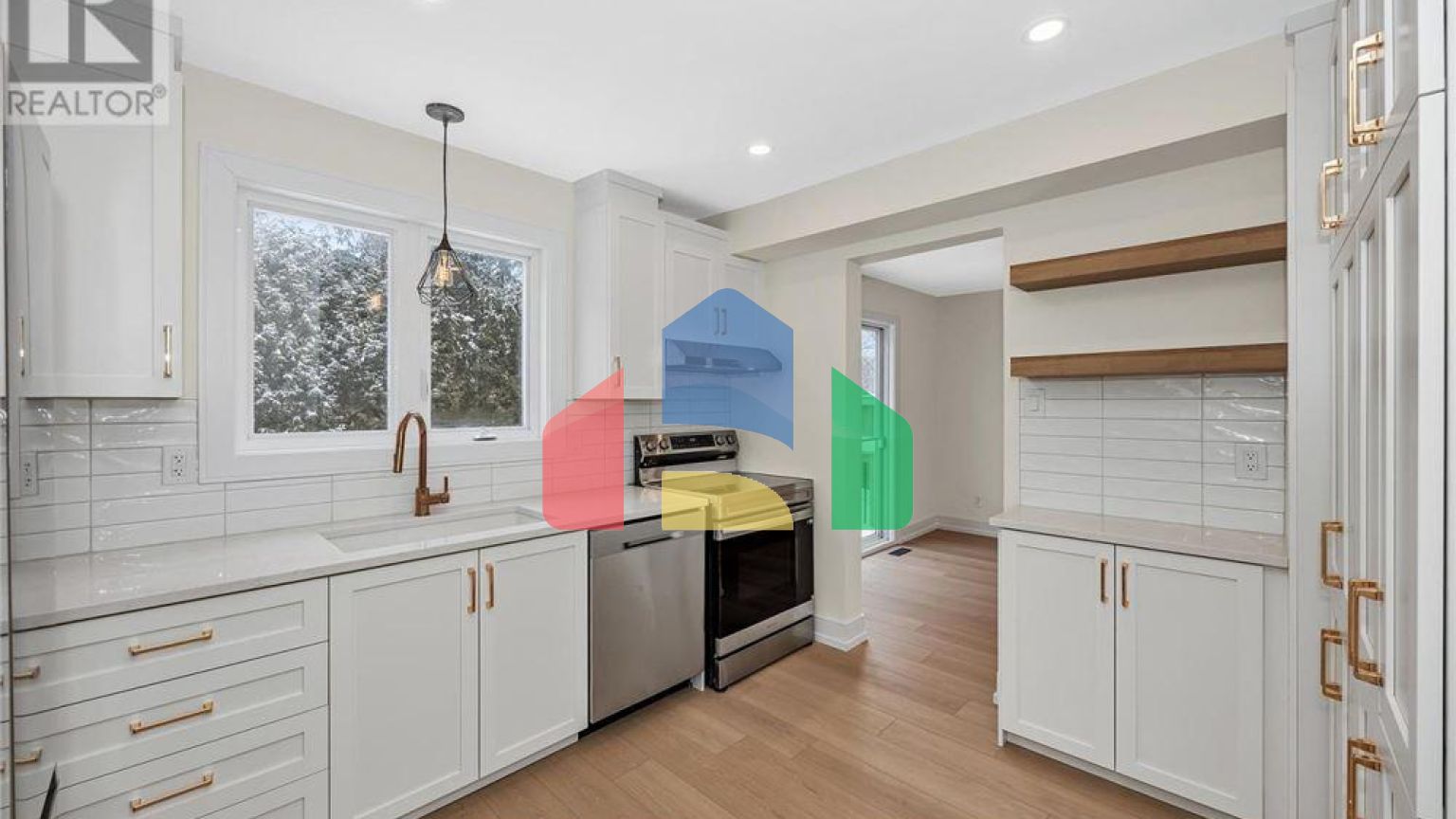 Residential - Single Family Home - Ottawa, Canada - Canada