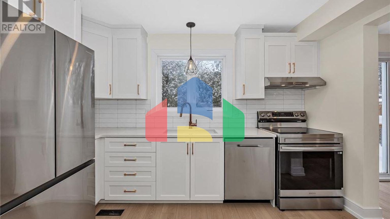 Residential - Single Family Home - Ottawa, Canada - Canada