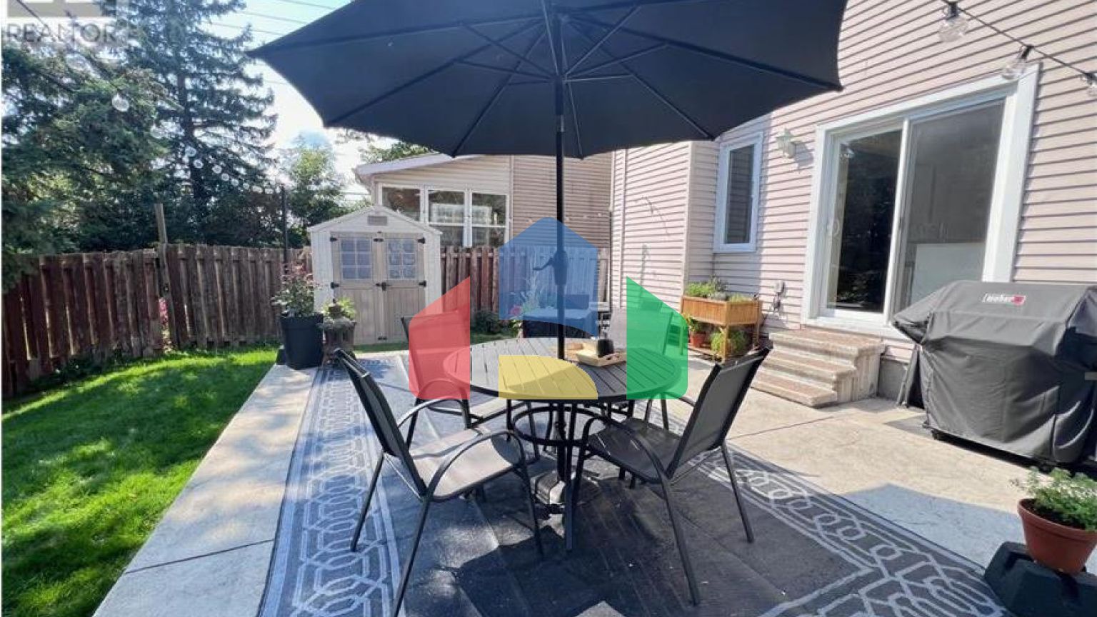 Residential - Single Family Home - Ottawa, Canada - Canada