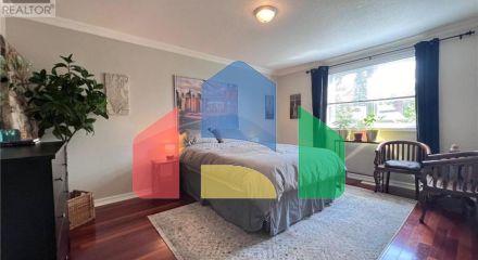 Residential - Single Family Home - Ottawa, Canada - Canada