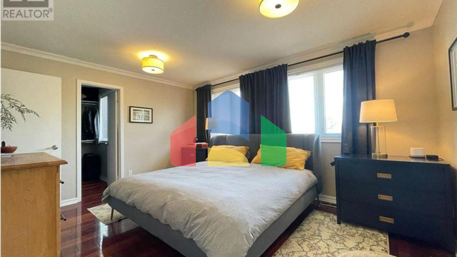 Residential - Single Family Home - Ottawa, Canada - Canada