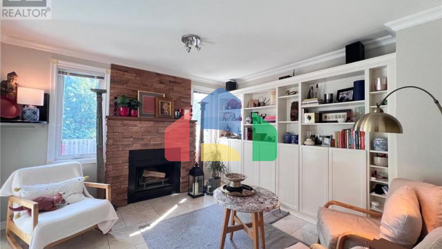 Residential - Single Family Home - Ottawa, Canada - Canada