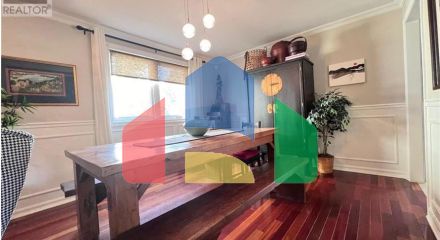 Residential - Single Family Home - Ottawa, Canada - Canada