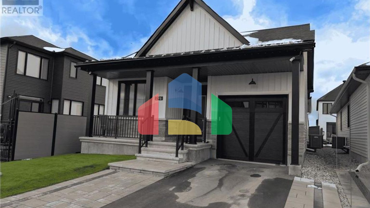 Residential - Single Family Home - Ottawa, Canada - Canada