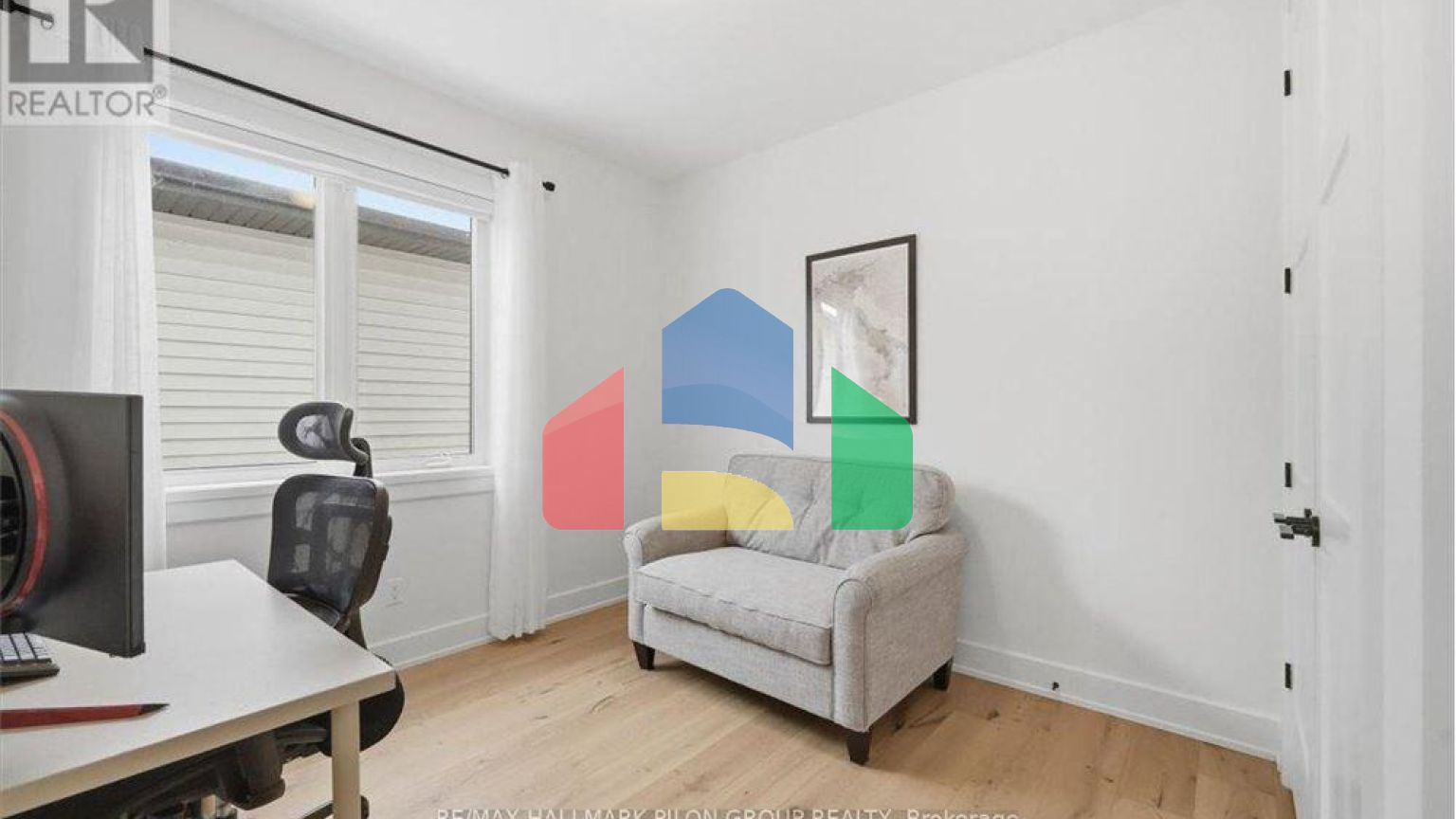 Residential - Single Family Home - Ottawa, Canada - Canada