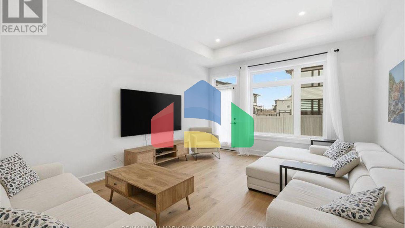 Residential - Single Family Home - Ottawa, Canada - Canada