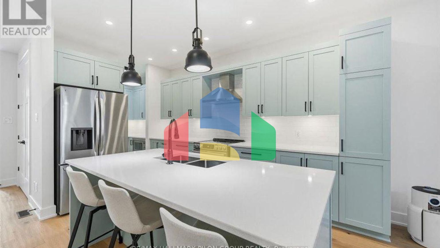 Residential - Single Family Home - Ottawa, Canada - Canada