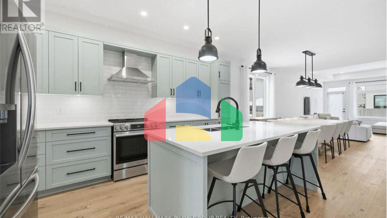 Residential - Single Family Home - Ottawa, Canada - Canada