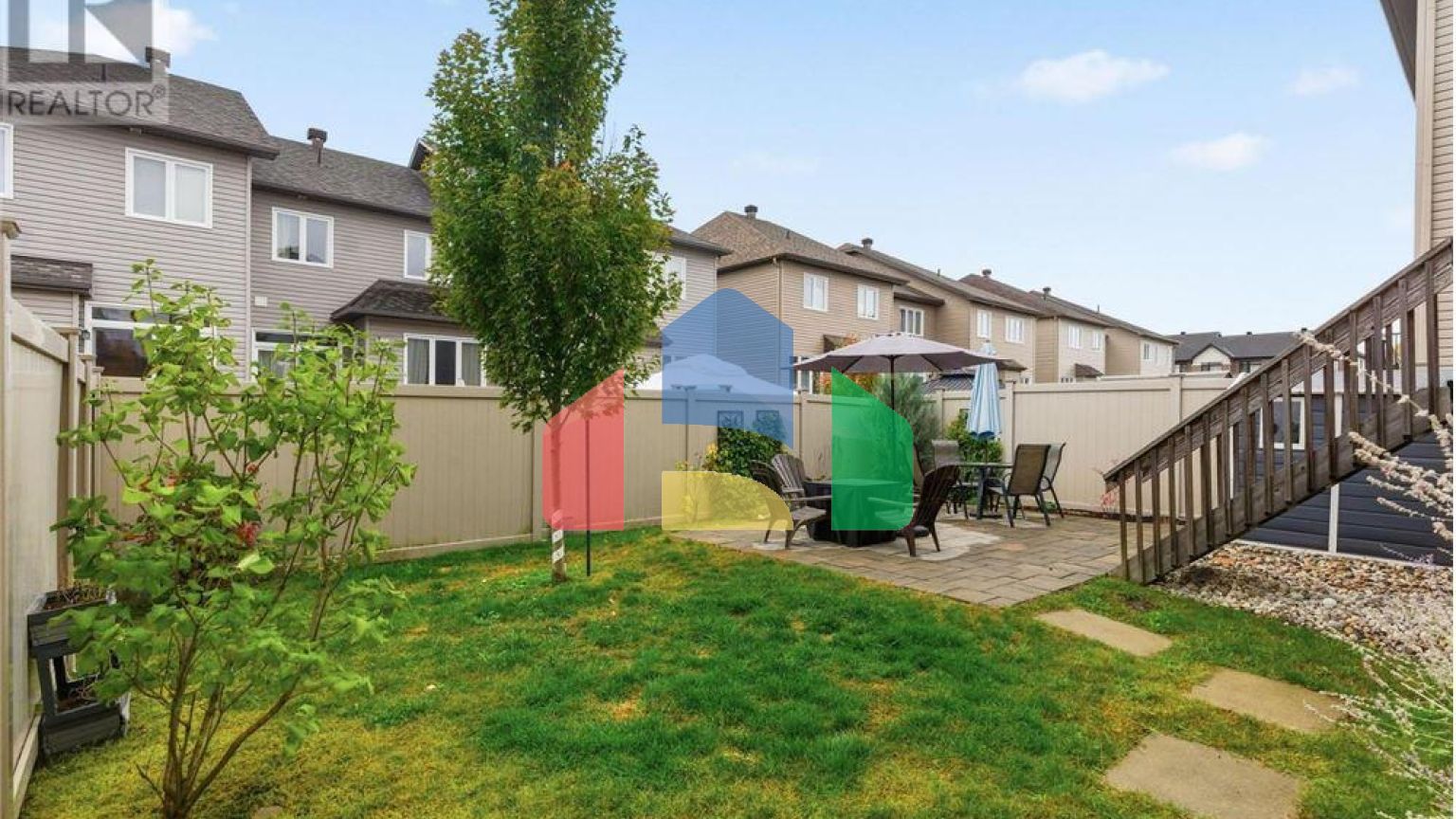 Residential - Single Family Home - Ottawa, Canada - Canada