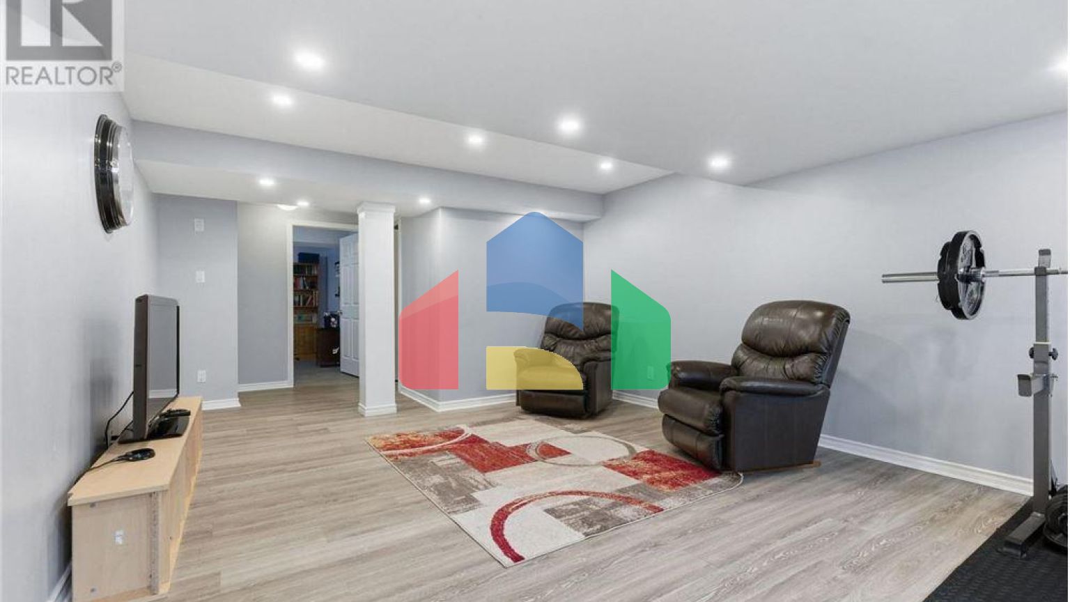 Residential - Single Family Home - Ottawa, Canada - Canada