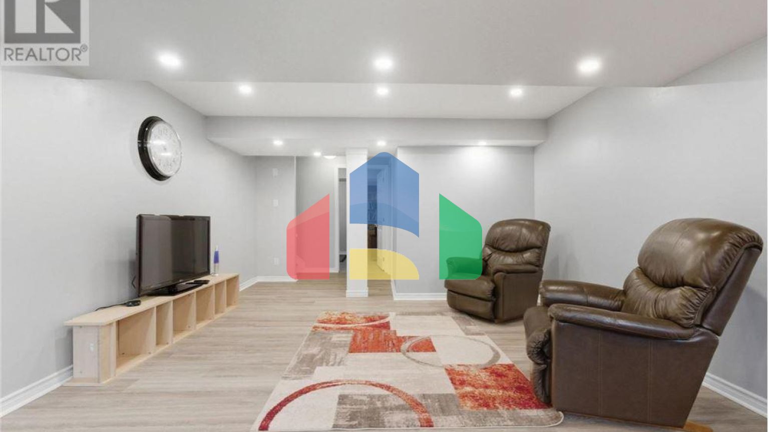 Residential - Single Family Home - Ottawa, Canada - Canada