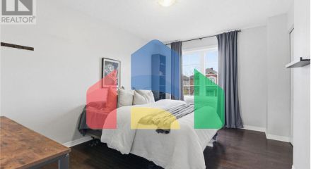 Residential - Single Family Home - Ottawa, Canada - Canada