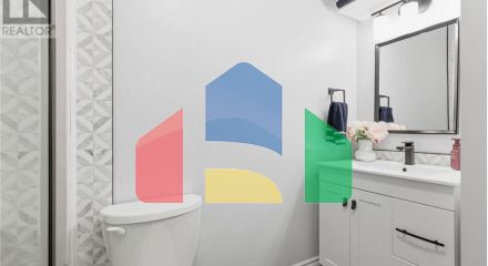 Residential - Single Family Home - Ottawa, Canada - Canada