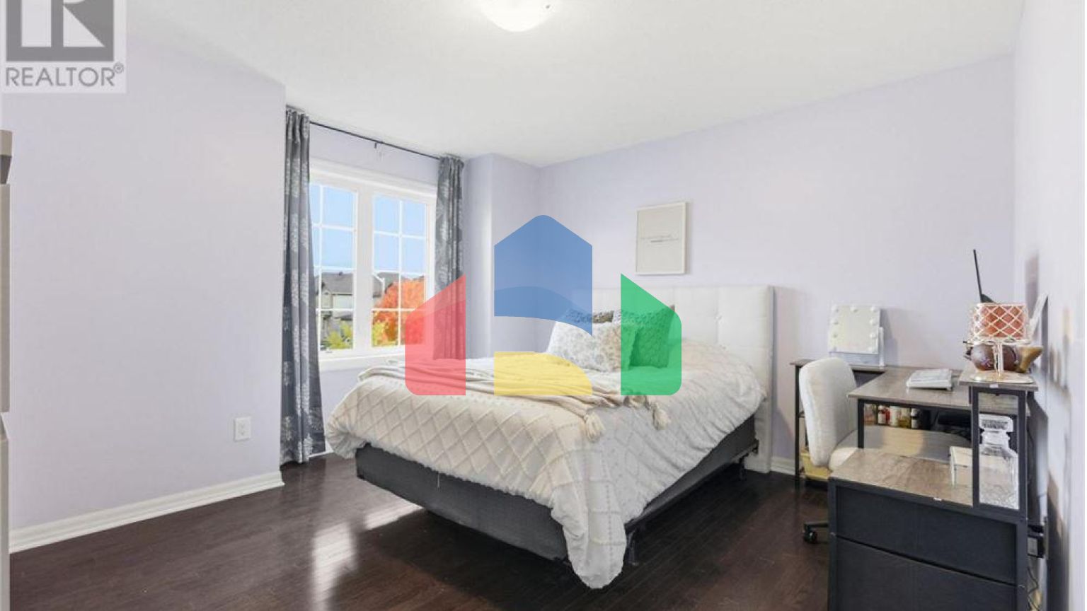 Residential - Single Family Home - Ottawa, Canada - Canada