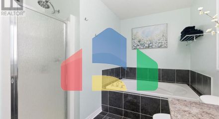 Residential - Single Family Home - Ottawa, Canada - Canada