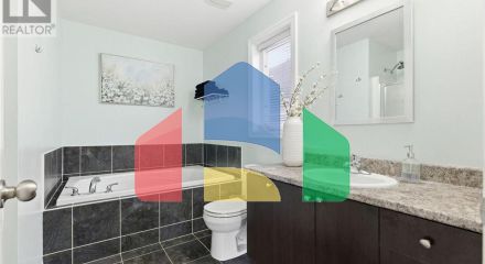 Residential - Single Family Home - Ottawa, Canada - Canada