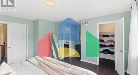 Residential - Single Family Home - Ottawa, Canada - Canada