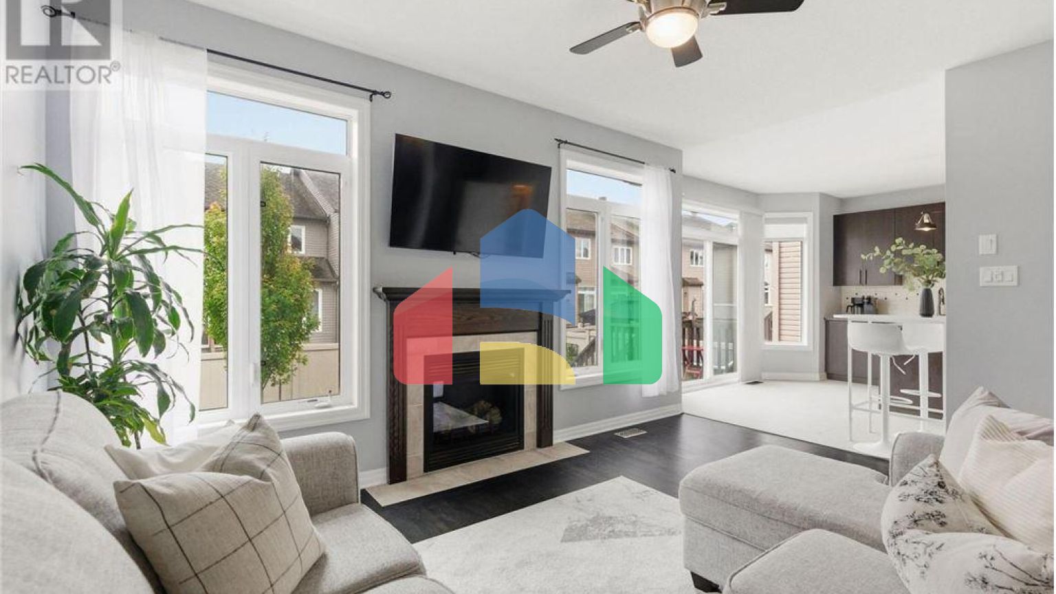 Residential - Single Family Home - Ottawa, Canada - Canada