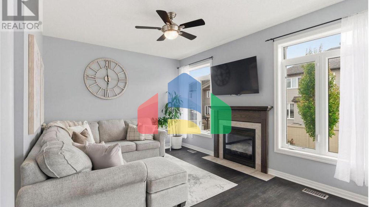 Residential - Single Family Home - Ottawa, Canada - Canada