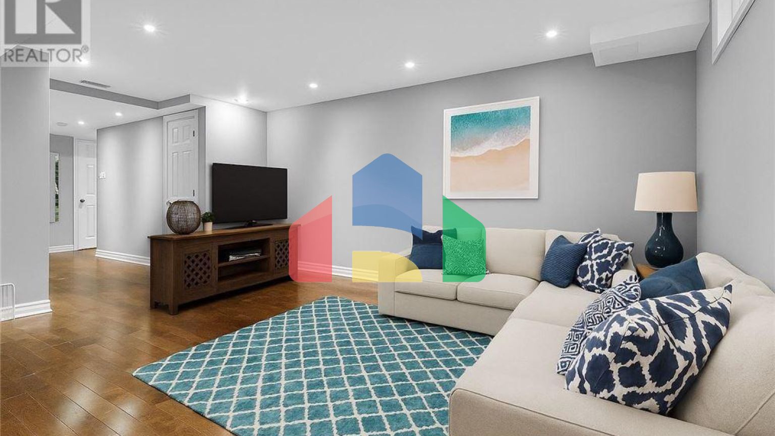 Residential - Single Family Home - Ottawa, Canada - Canada