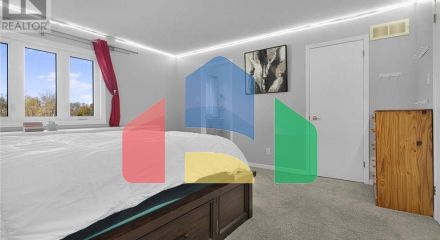 Residential - Single Family Home - Ottawa, Canada - Canada