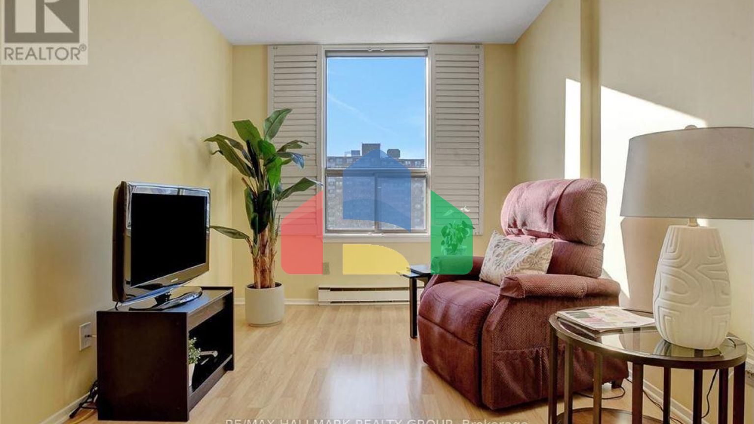 Residential - Condo/Apartment - Ottawa, Canada - Canada