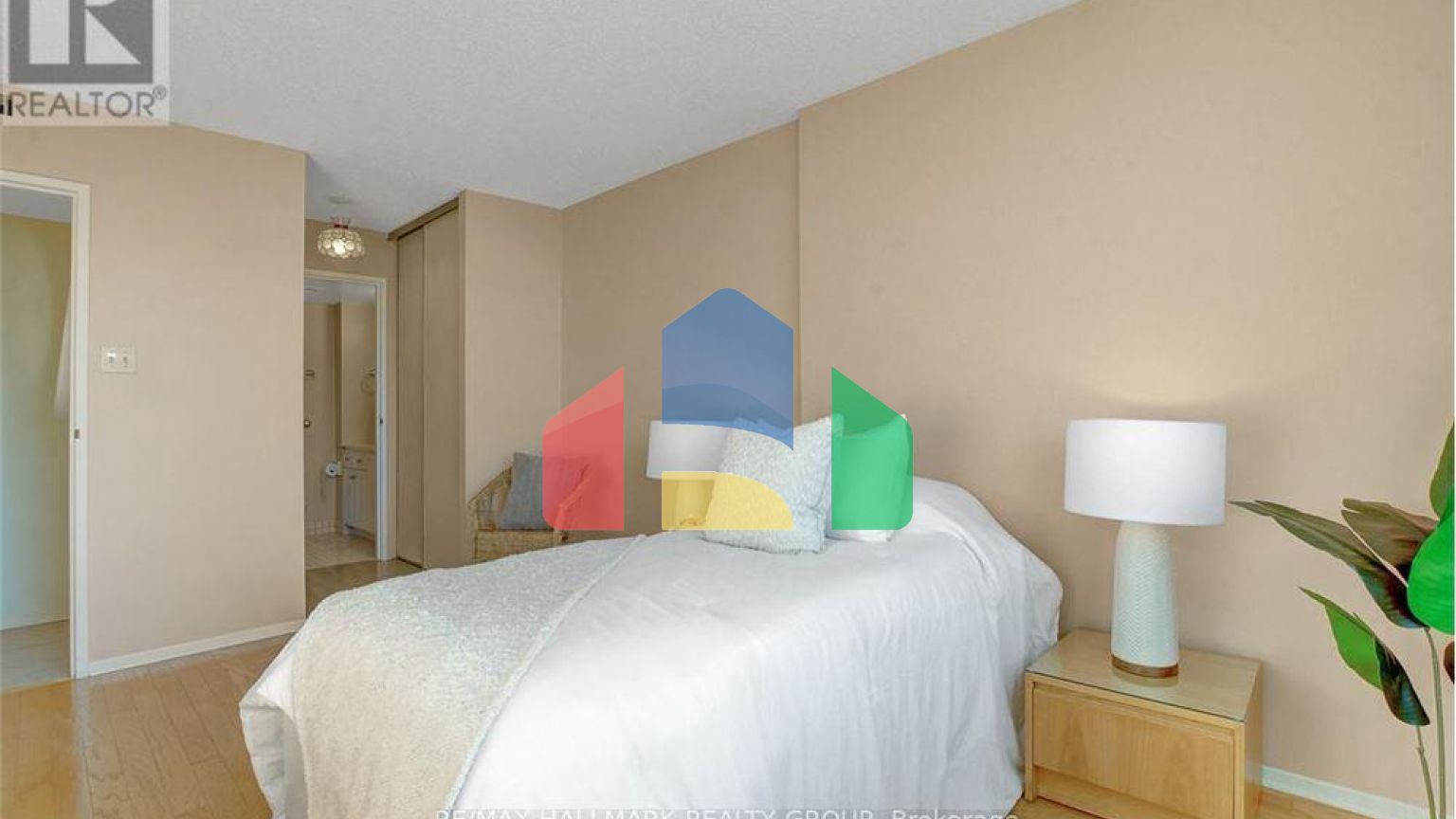 Residential - Condo/Apartment - Ottawa, Canada - Canada