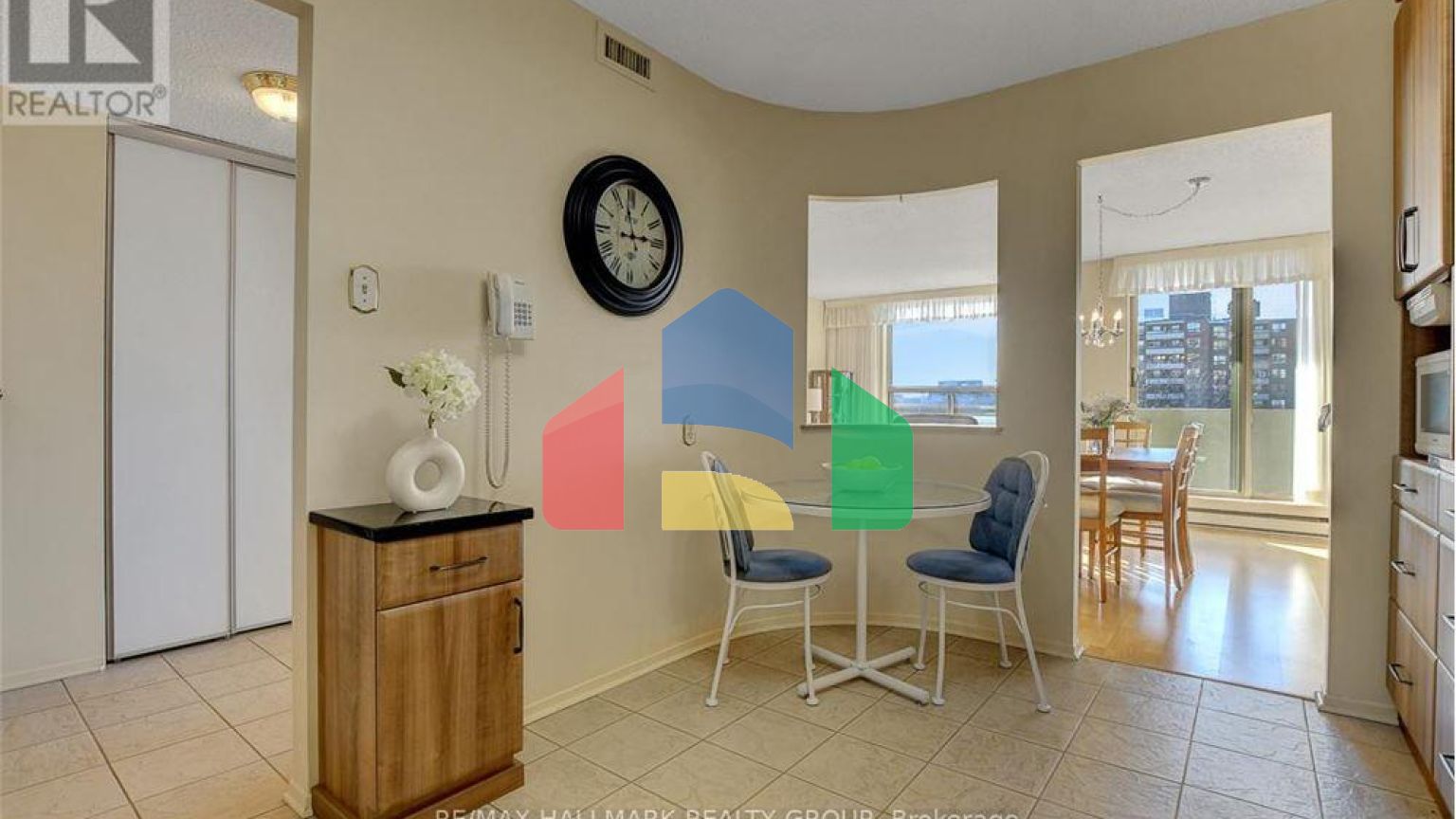 Residential - Condo/Apartment - Ottawa, Canada - Canada