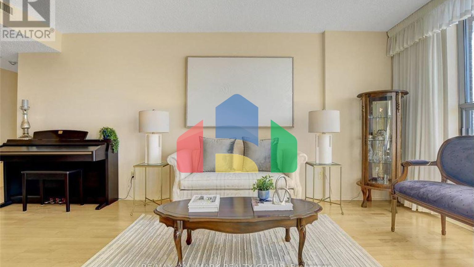 Residential - Condo/Apartment - Ottawa, Canada - Canada