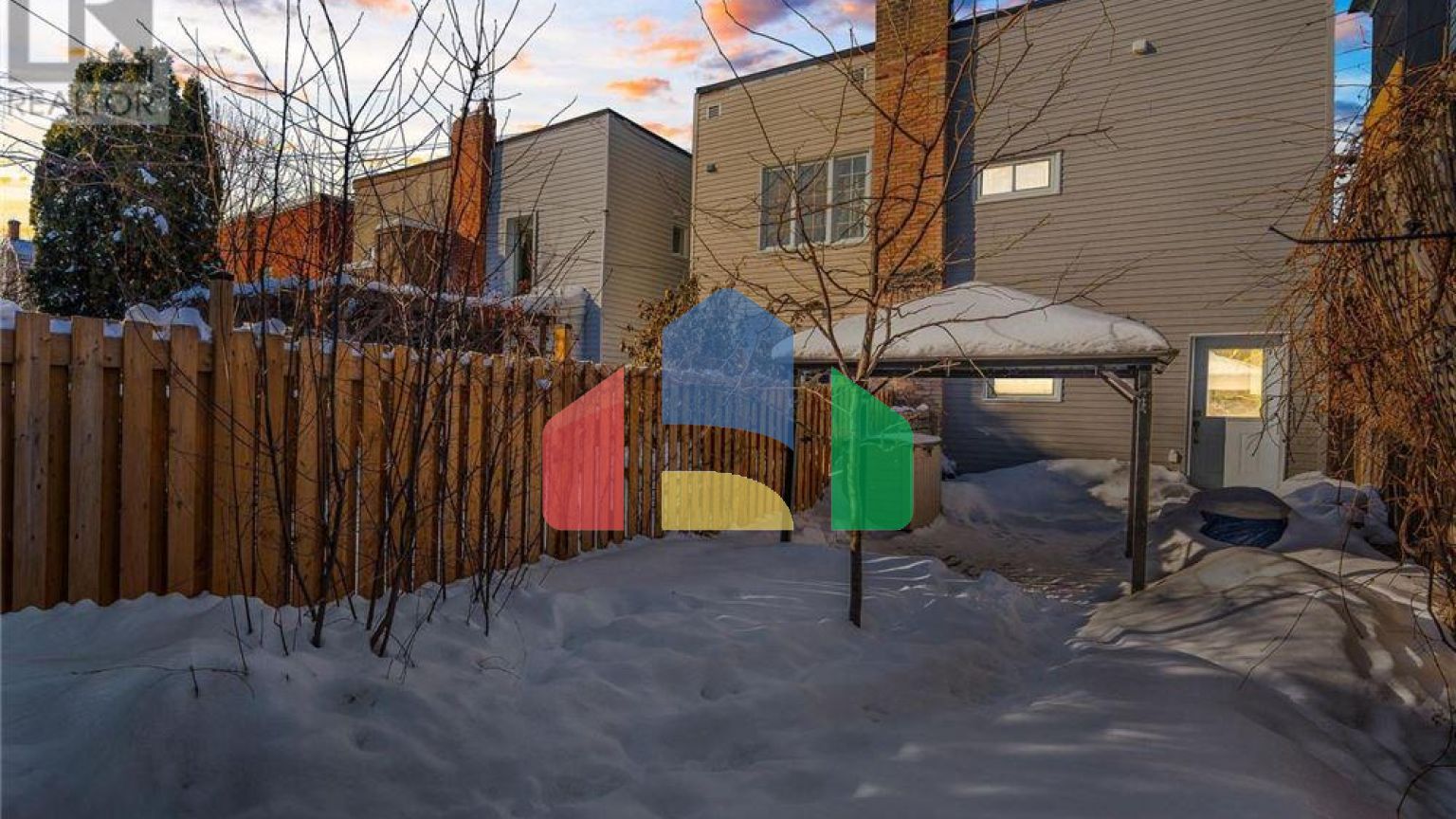 Residential - Single Family Home - Ottawa, Canada - Canada