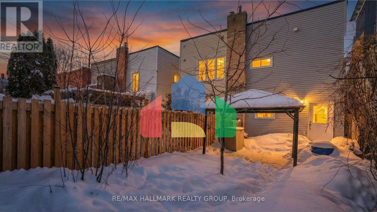 Residential - Single Family Home - Ottawa, Canada - Canada