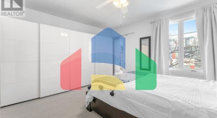 Residential - Single Family Home - Ottawa, Canada - Canada