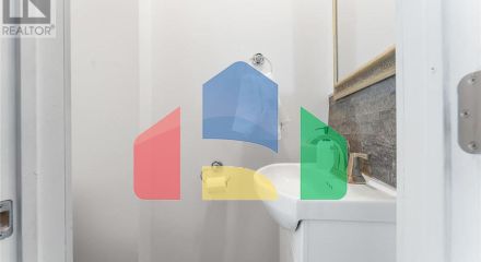 Residential - Single Family Home - Ottawa, Canada - Canada