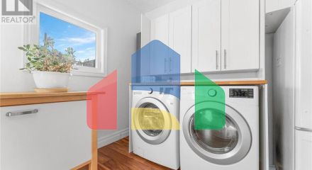 Residential - Single Family Home - Ottawa, Canada - Canada