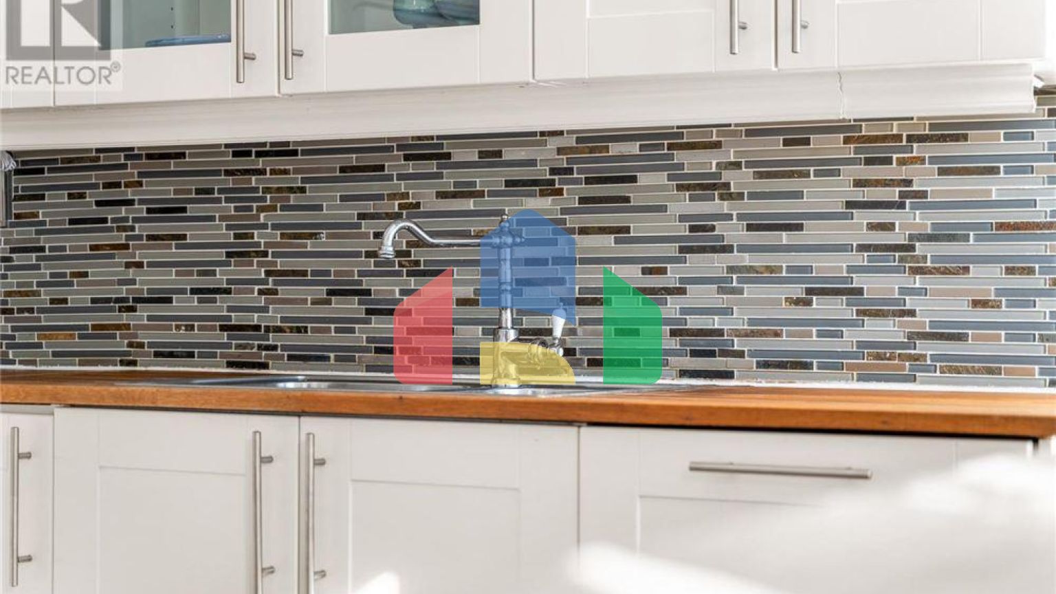 Residential - Single Family Home - Ottawa, Canada - Canada