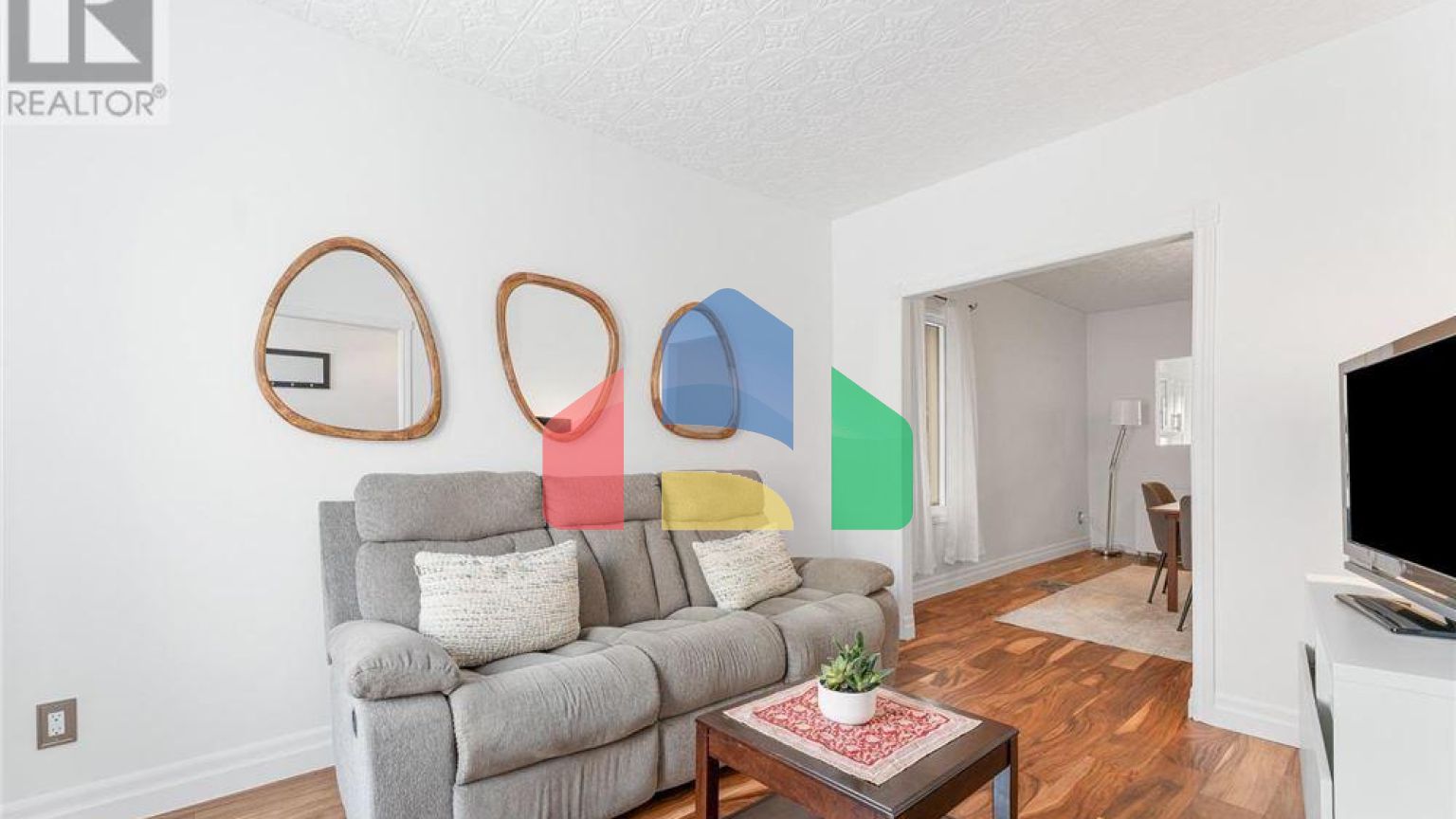 Residential - Single Family Home - Ottawa, Canada - Canada