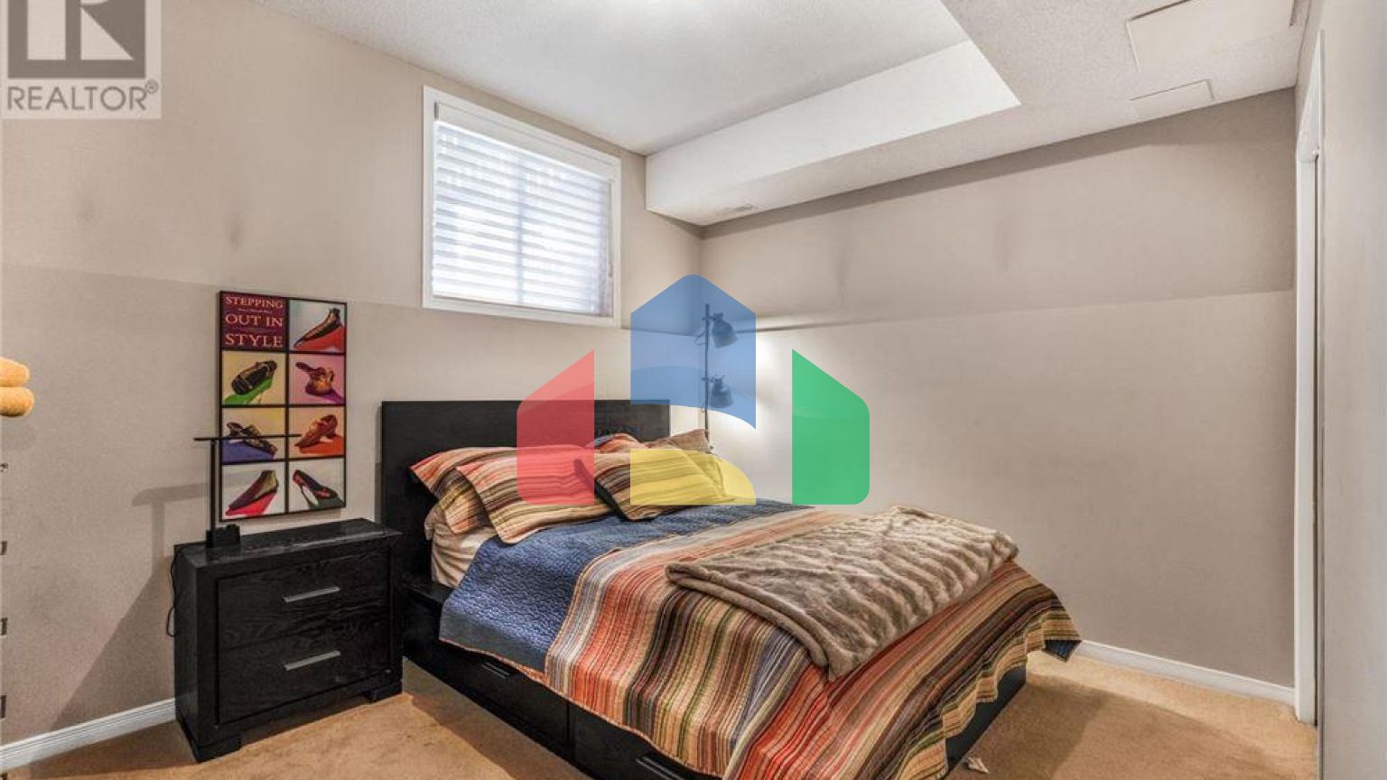 Residential - Single Family Home - Ottawa, Canada - Canada