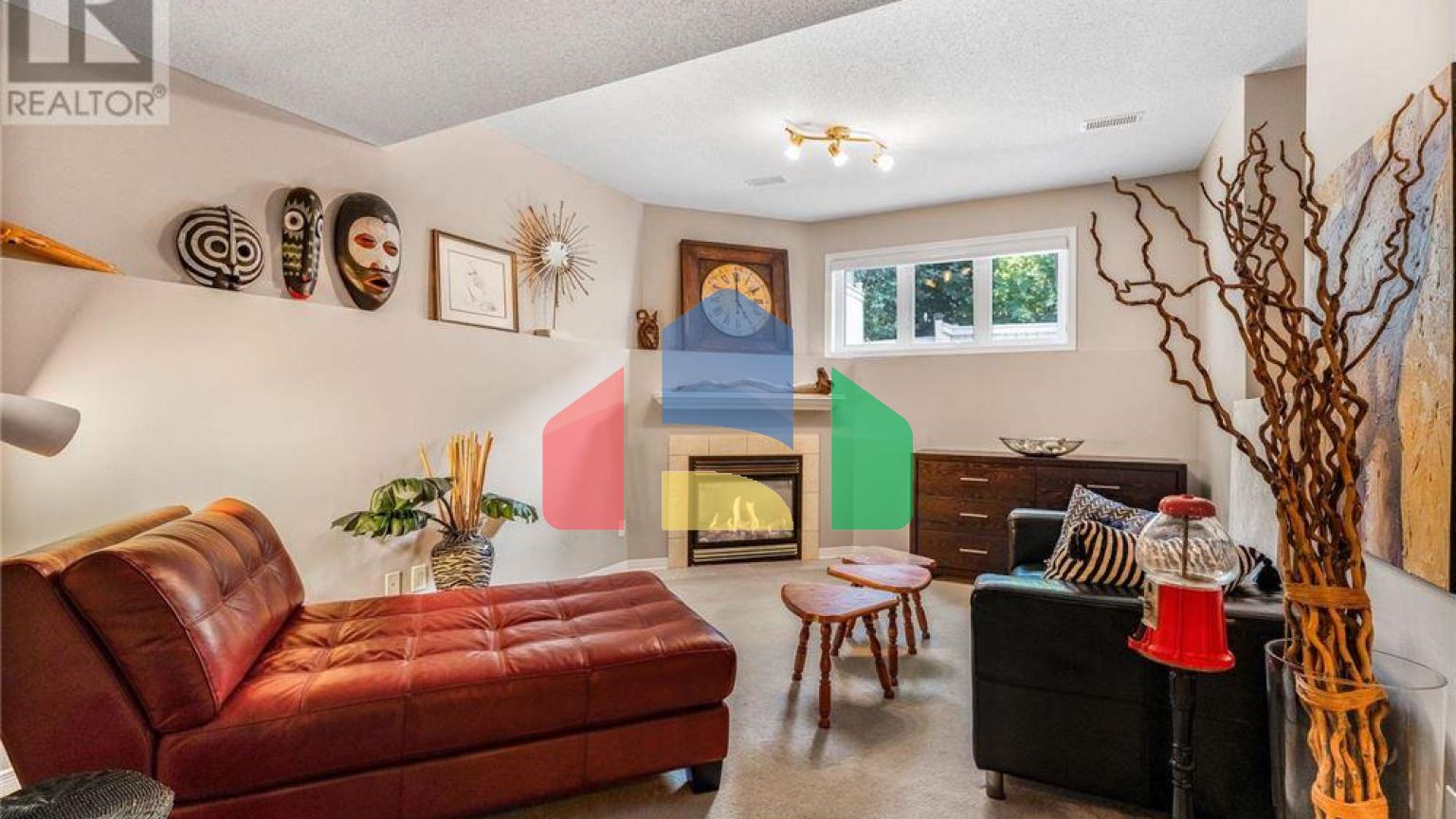 Residential - Single Family Home - Ottawa, Canada - Canada