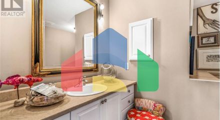 Residential - Single Family Home - Ottawa, Canada - Canada