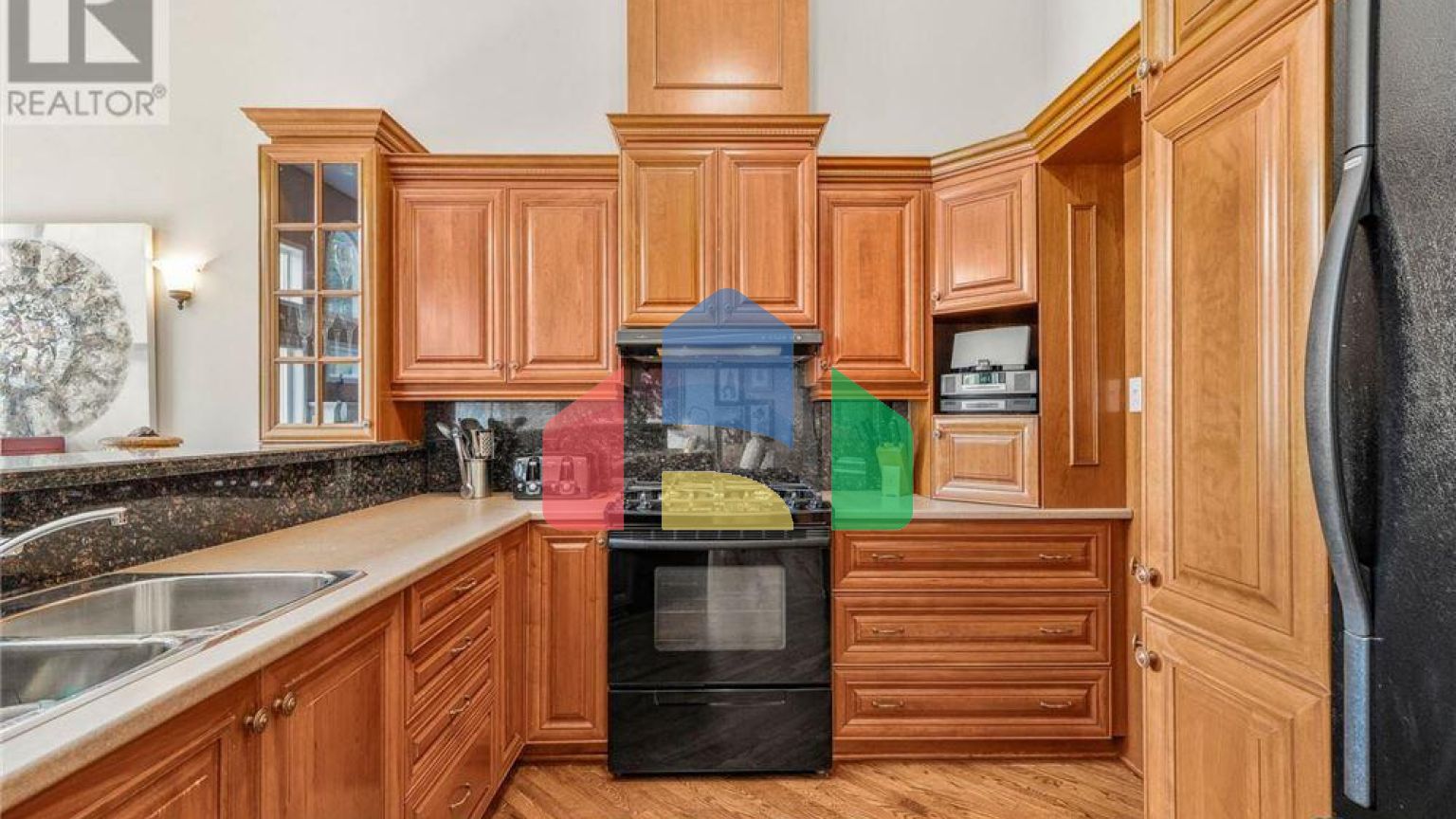 Residential - Single Family Home - Ottawa, Canada - Canada