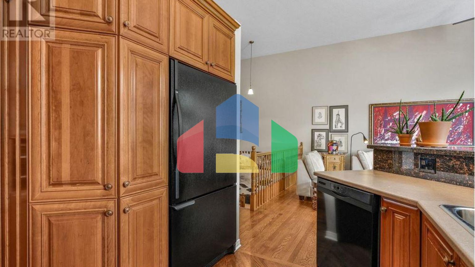 Residential - Single Family Home - Ottawa, Canada - Canada