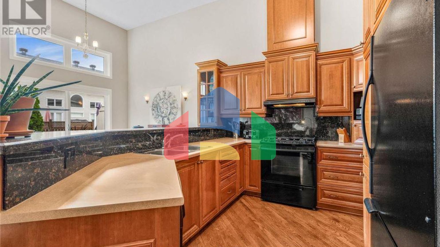 Residential - Single Family Home - Ottawa, Canada - Canada